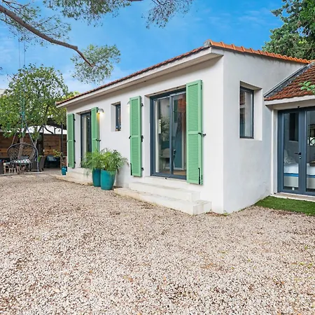 Walking Distance Sandy - Juan Les Pins - Villachalet Eu - La Mauresque&maison Des Pêcheurs Antibes